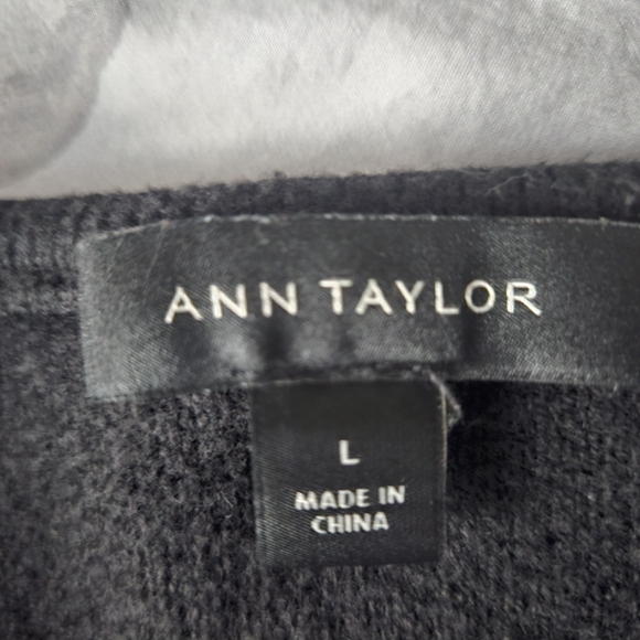 ANN TAYLOR Black & White Plaid Gold Button Sweater Jacket | SZ L - Picture 8 of 9